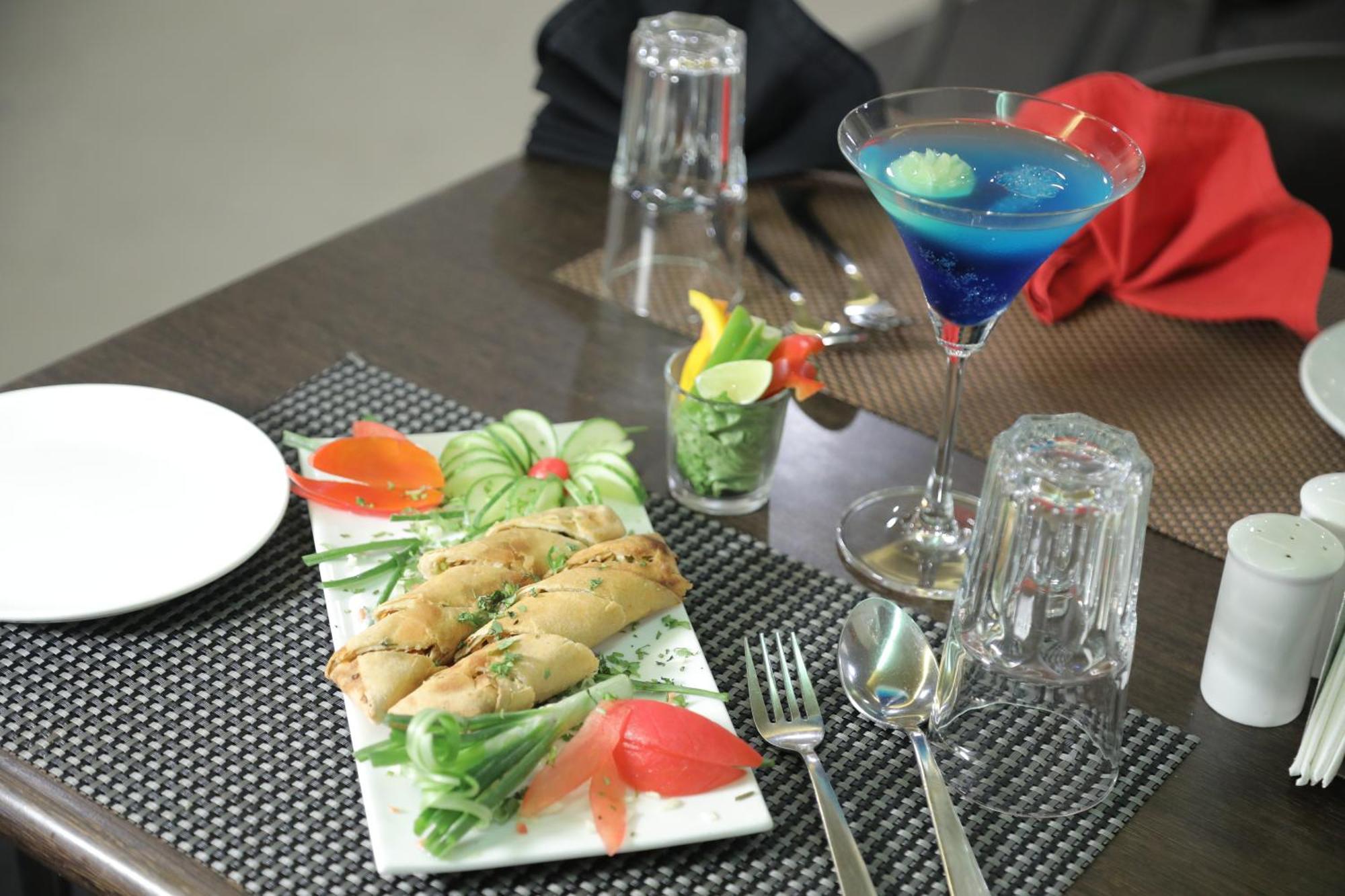 Hotel Hyphen Haridwar Grand Zewnętrze zdjęcie