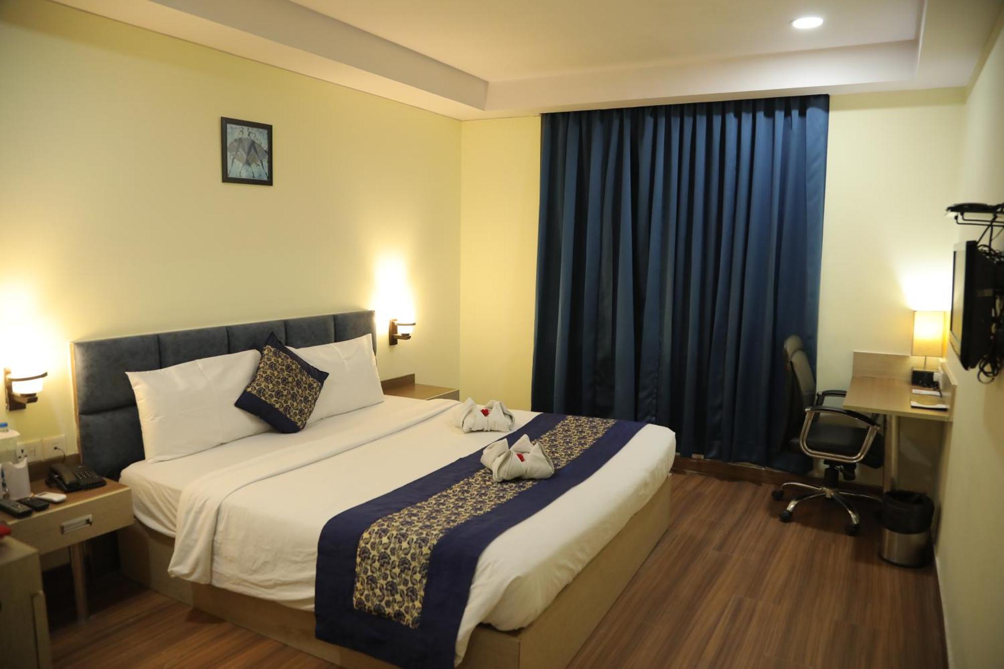 Hotel Hyphen Haridwar Grand Zewnętrze zdjęcie